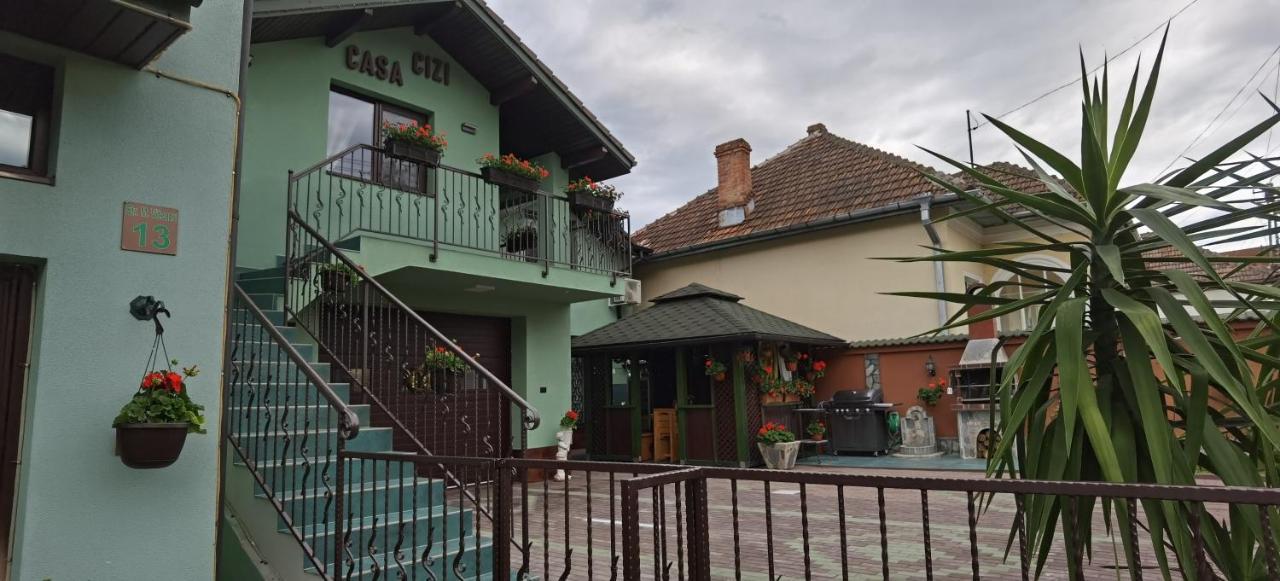 فندق Casa Cizi Călimăneşti المظهر الخارجي الصورة
